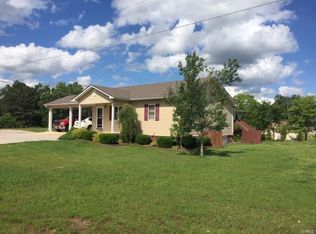 10022 Rr 3, Doniphan, MO 63935