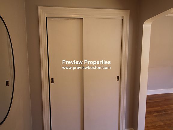 3rd image of 14 Caltha Rd #1P