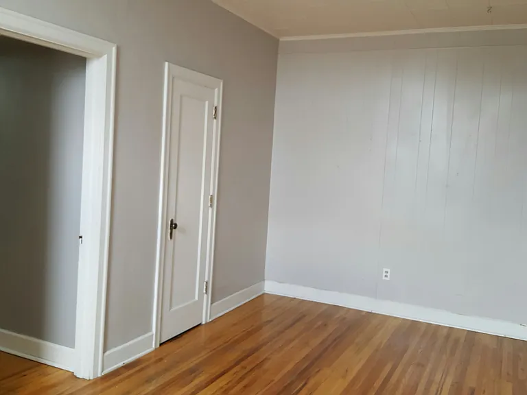 226 S Main St — Photo 3