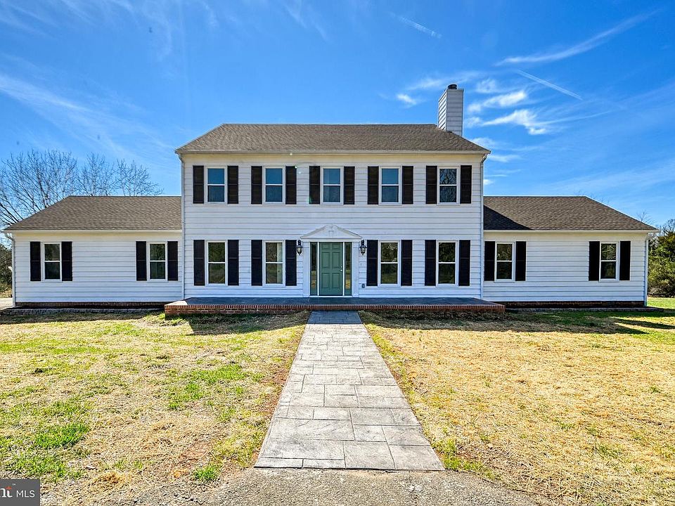 1st image of 1950 Campbell Rd