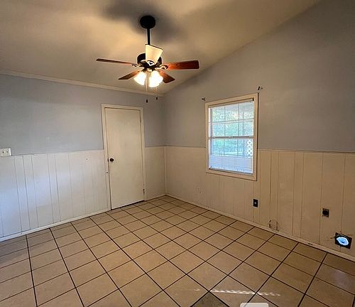 3rd image of 58 Francis Ave