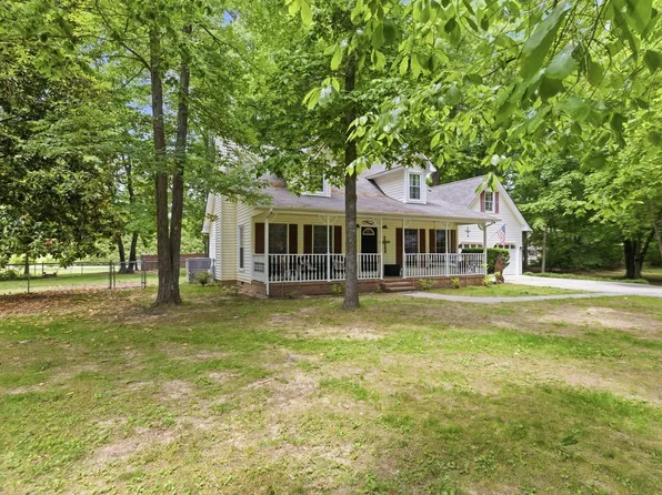 99 Smoke Rise Cir, Manchester, TN 37355