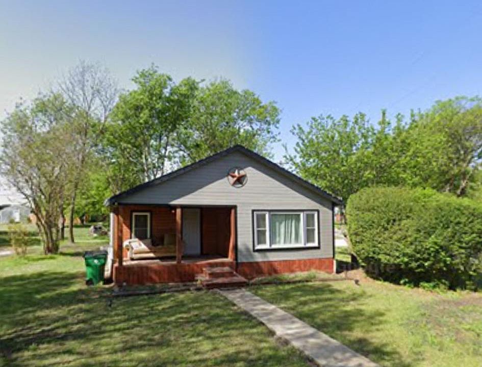 1st image of 200 Bauder St