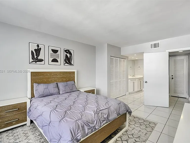 3725 S Ocean Dr #1519 — Photo 8