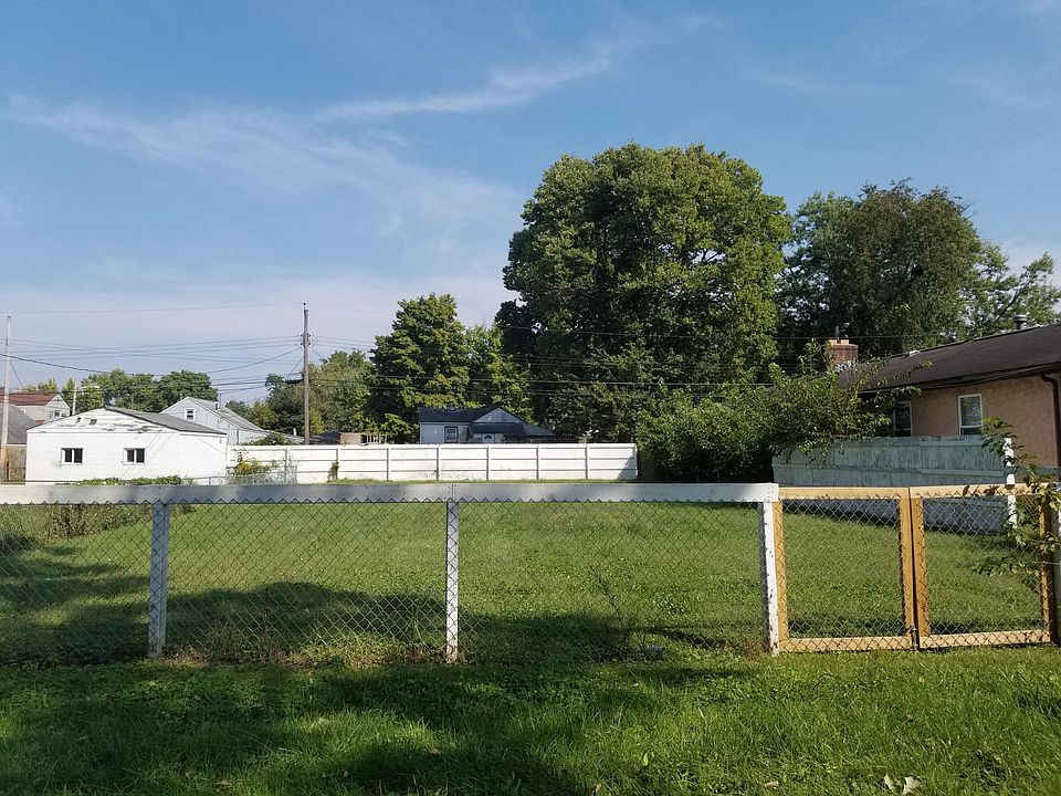 1st image of 264 Loxley Dr