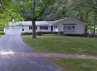 63 Kernwood Dr, Rochester, NY 14624