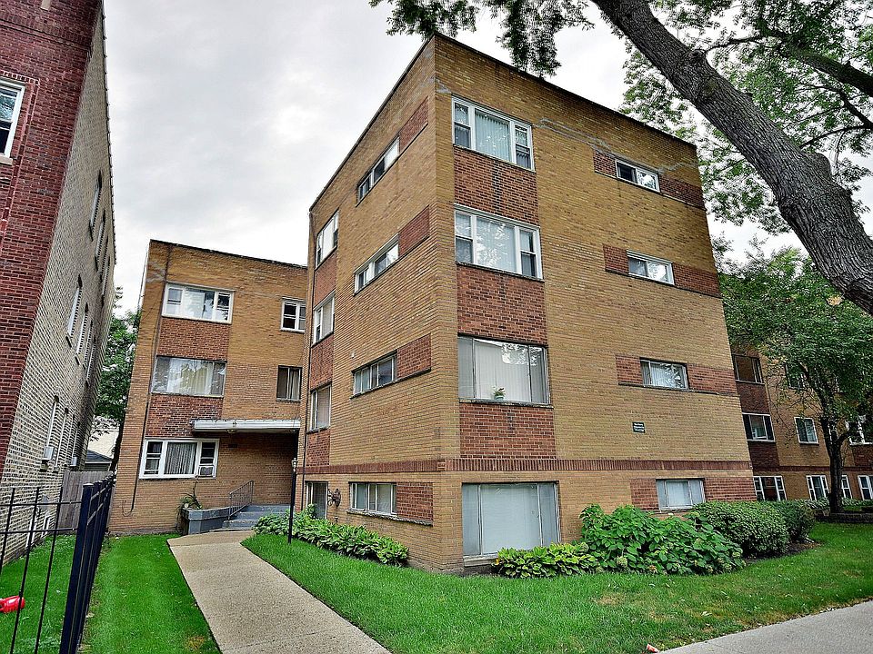 1st image of 6244 N Francisco Ave #G