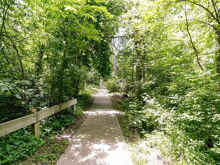 Creekside of Farmington Hills Apartments — Photo 49