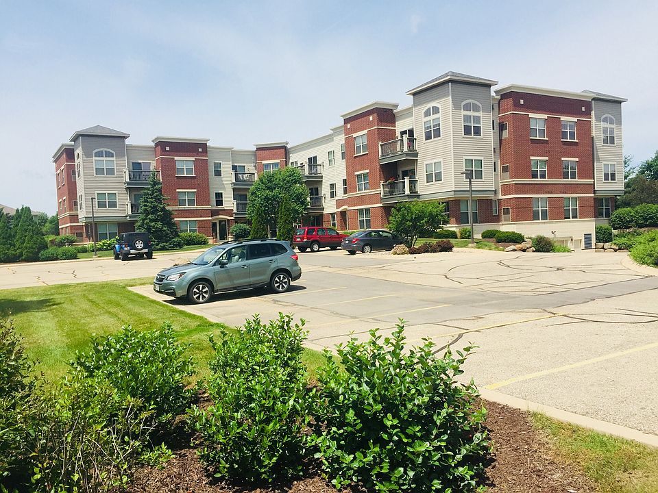 1st image of 5196 Sassafras Dr Unit 308