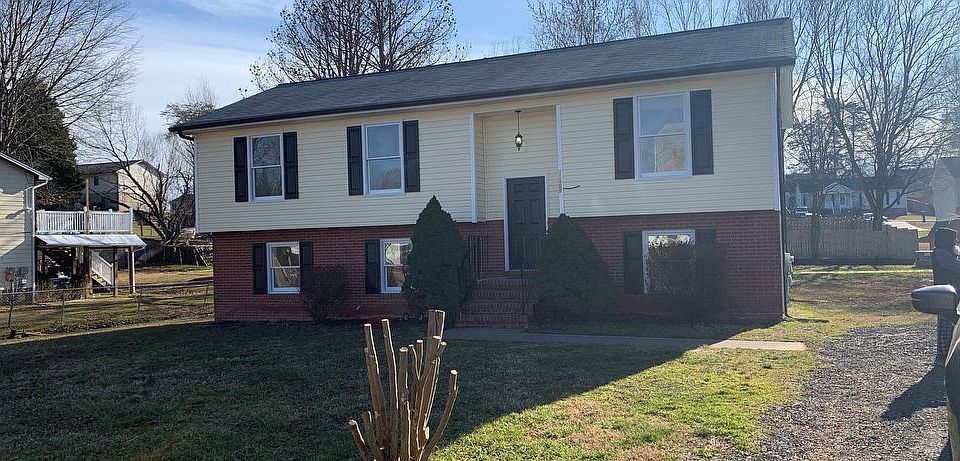 1st image of 11405 Warner Dr