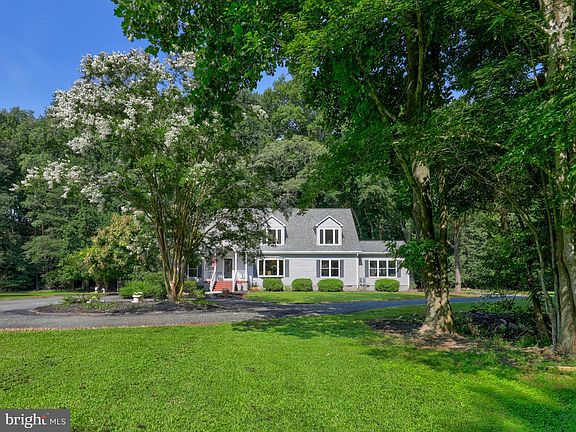 5th image of 32253 Hattier Ln
