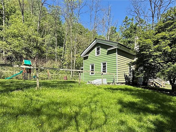 4th image of 5551 Maiden Ln