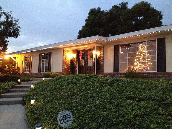 2nd image of 1322 Delmonica Ave