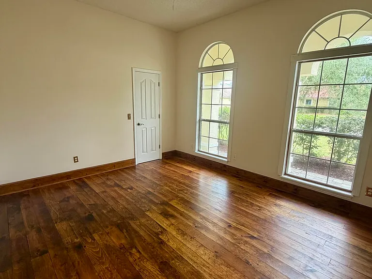 1523 Blue Heron Ct — Photo 8