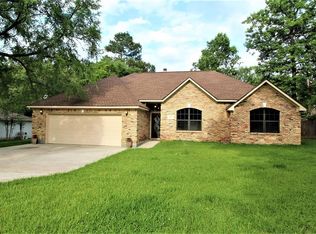 2009 Coe Rd, Pinehurst, TX 77362