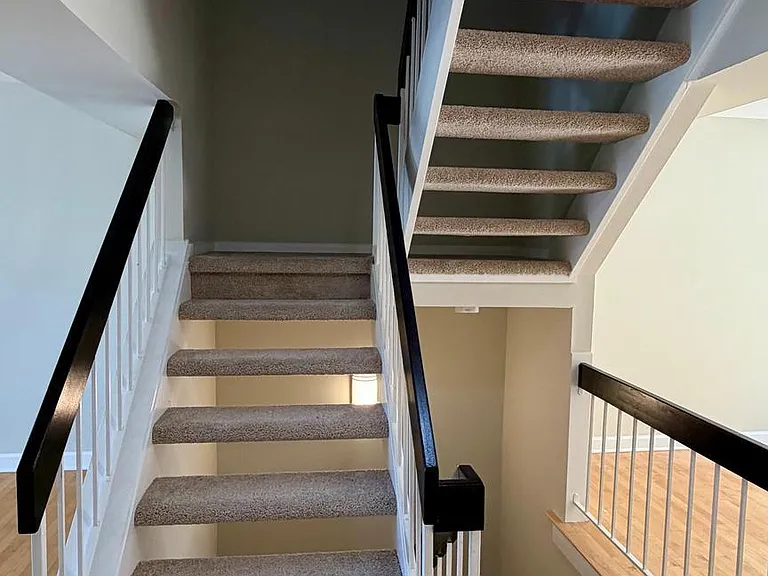 9506 Miranda Ct — Photo 5