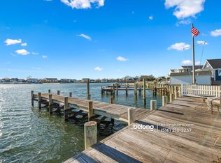 2 Pirates Cv, Massapequa, NY 11758