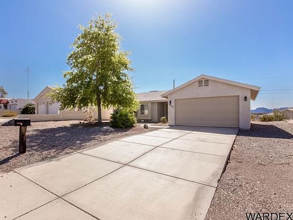2nd image of 3932 Brookside Dr
