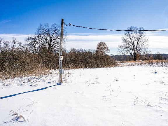 4th image of W7190 Welch Prairie Road