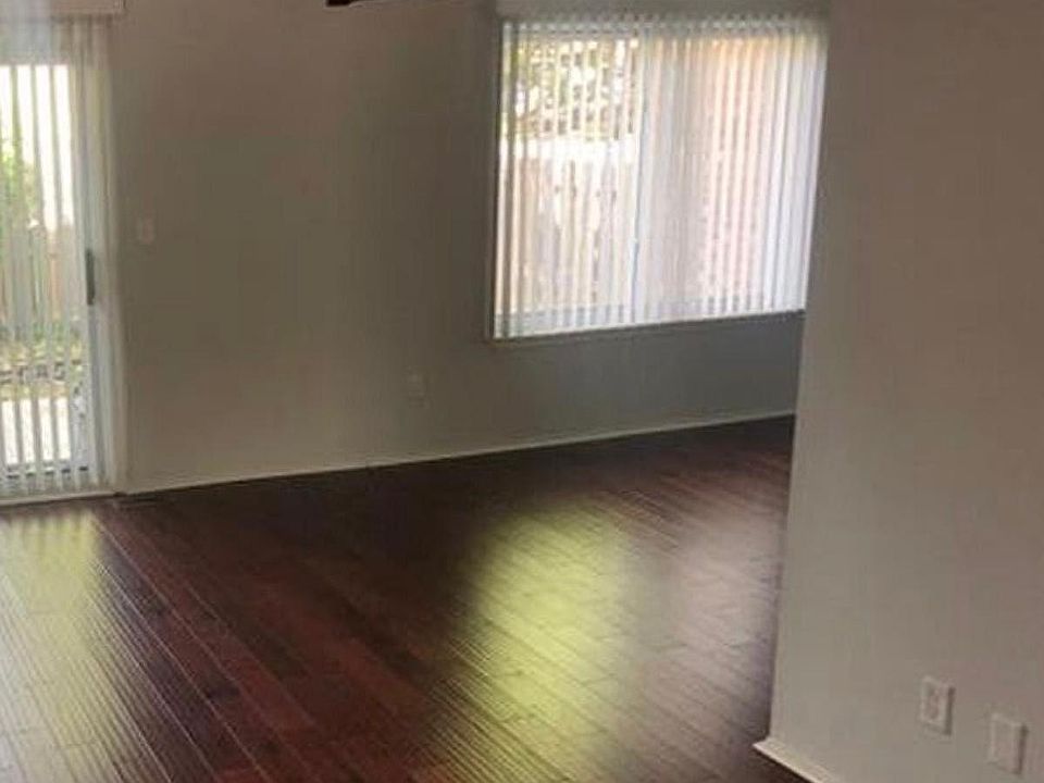 1st image of 3619 Burbank Dr