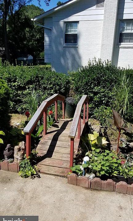 2nd image of 2305 Musgrove Rd