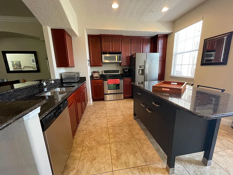 1733 Prospect Ave — Photo 37