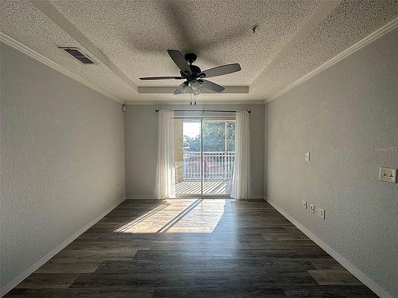 4th image of 18001 Richmond Place Dr APT 1133
