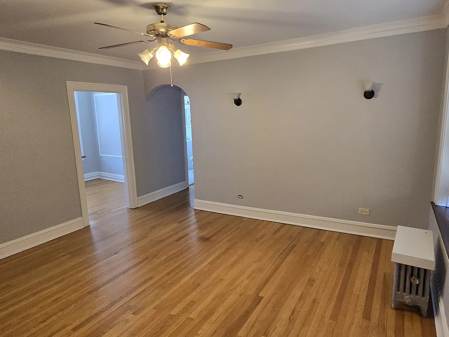 1 bed, 700 sqft, $1,400 — Photo 3