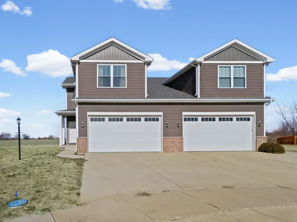 1518 Stonebluff Ct, Champaign, IL 61822