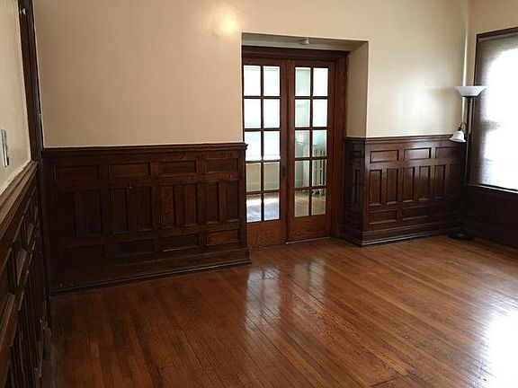 4th image of 409 Richmond Ave #20