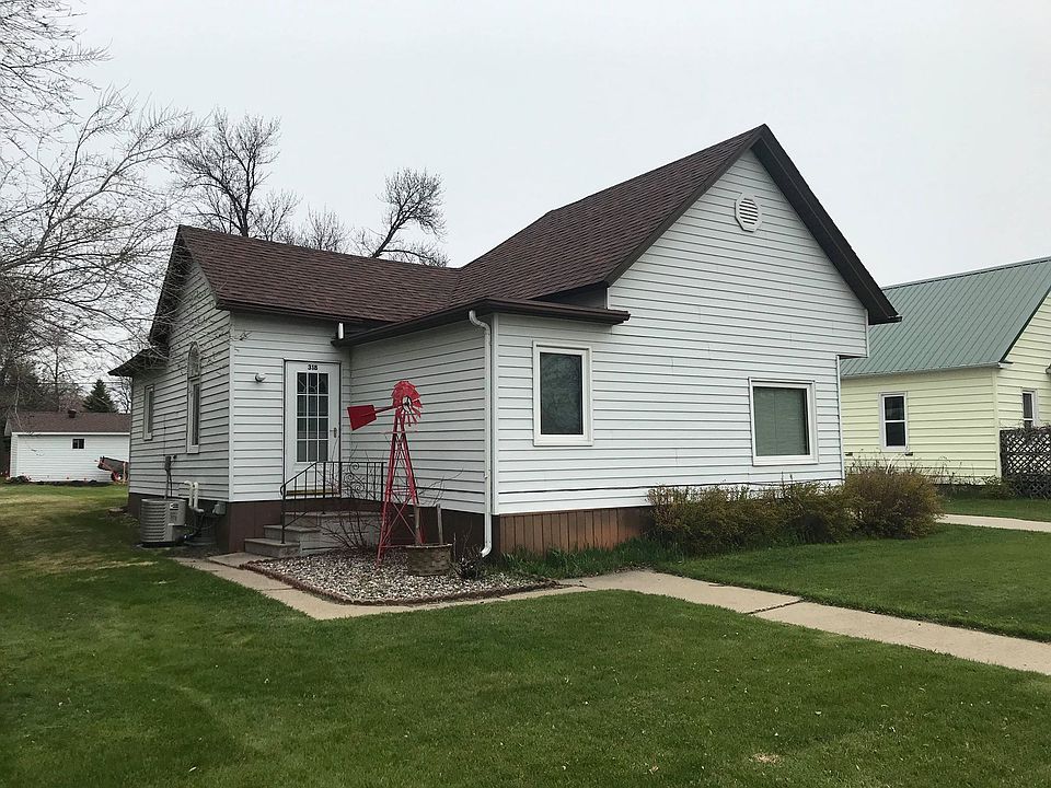 1st image of 318 E Caledonia Ave