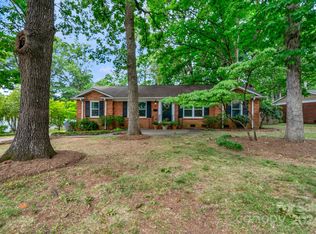 5124 Baker Dr, Charlotte, NC 28210