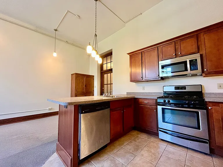 257 Lafayette Ave — Photo 3