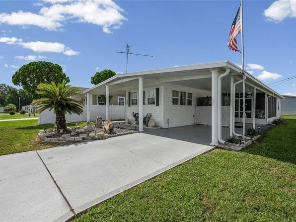 37250 Beverly Ave, Zephyrhills, FL 33542