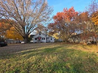 10710 E 19th Ter S, Independence, MO 64052