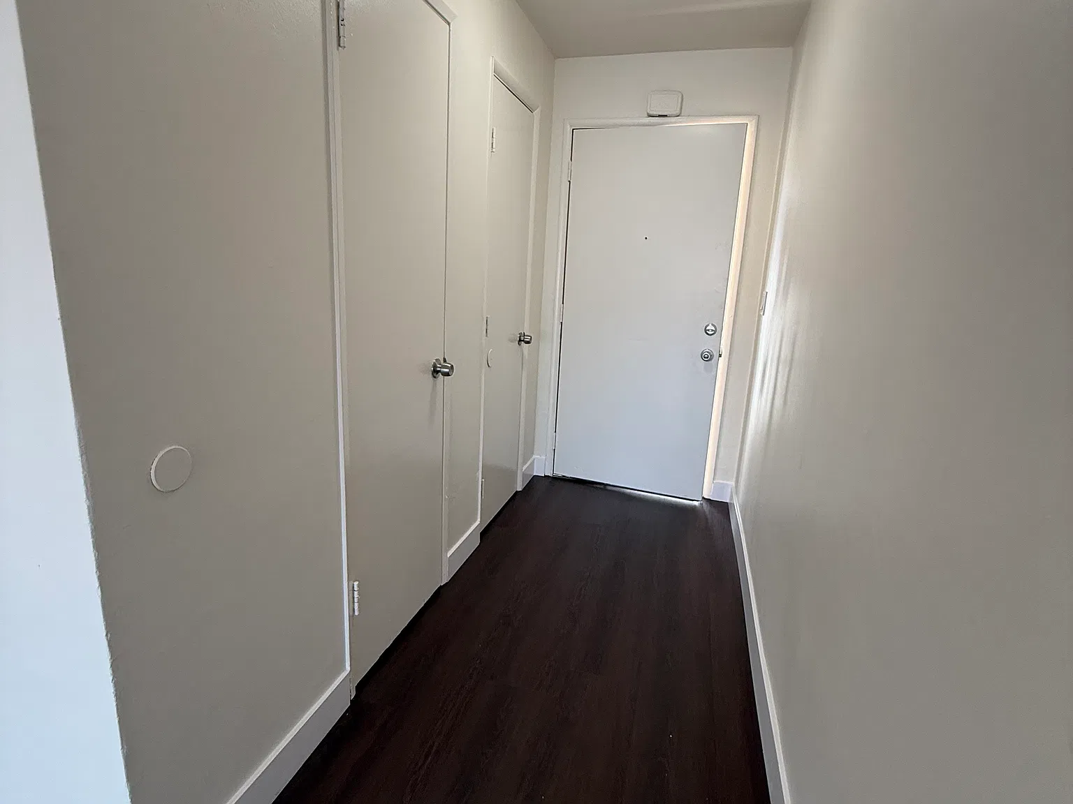 Oasis Apartments — Photo 2
