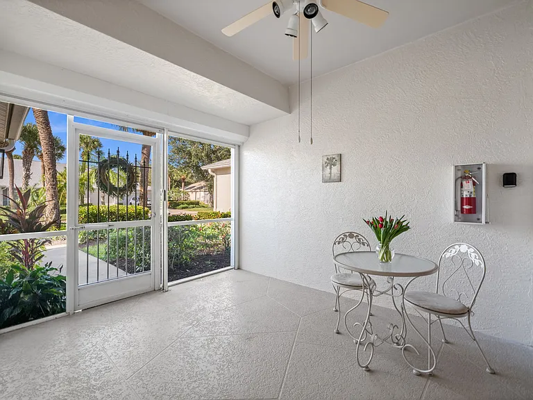 20606 Candlewood Holw — Photo 6