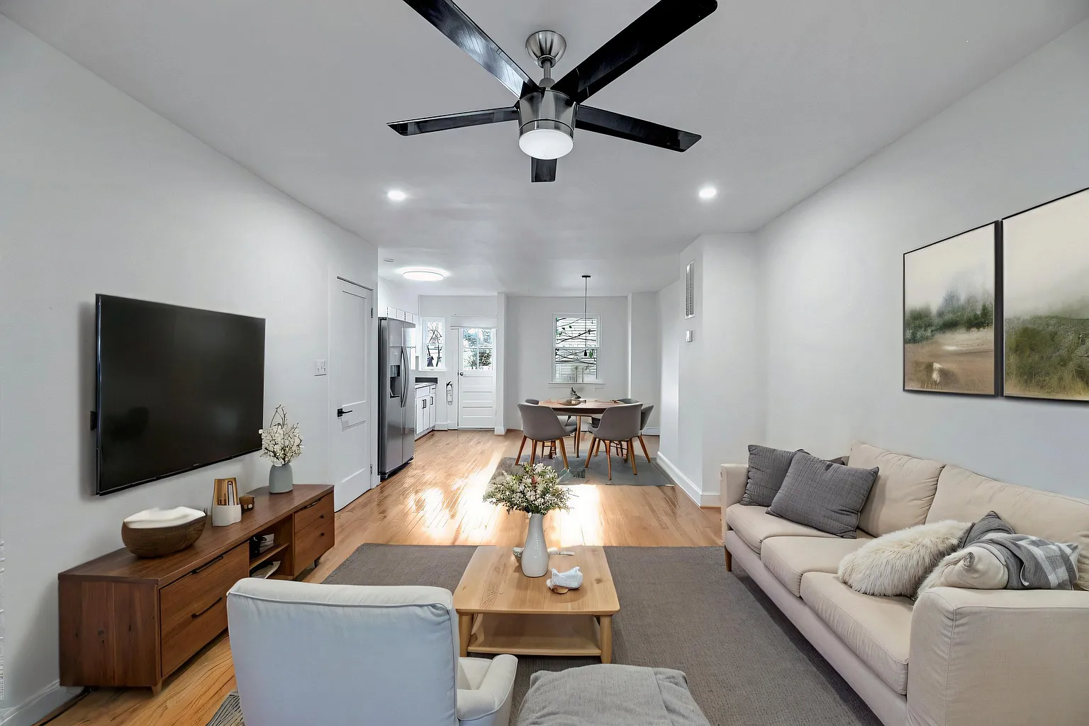1628 Q St SE photo 1