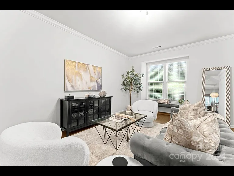 1233 Queen Lyon Ct — Photo 17