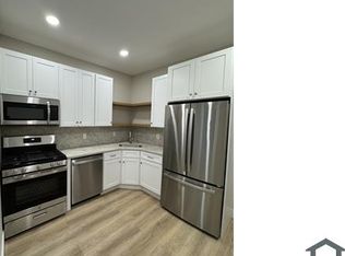 115 Carteret Ave #B, Jersey City, NJ 07305