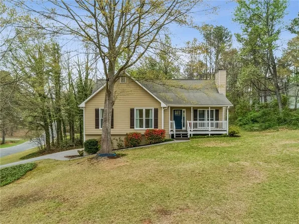 18 W Ridge Dr SE, Cartersville, GA 30121