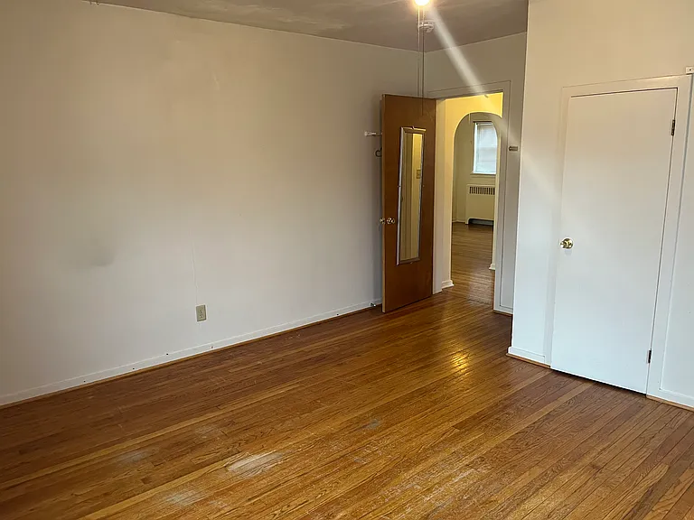 316 Knarr St #2 — Photo 8
