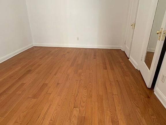 5th image of 3640 Bowne St APT 2K