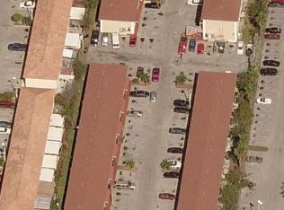 14 SW 8th St, Miami, FL 33130