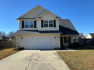 348 Broad Dr, Raeford, NC 28376