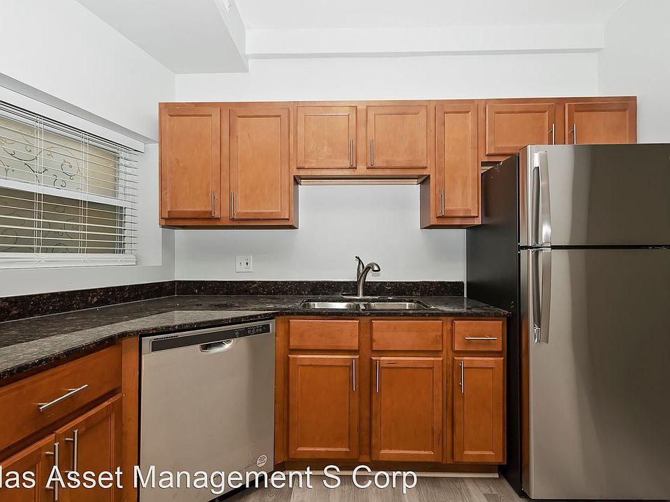 1st image of 6605 S Kimbark Ave #10712588