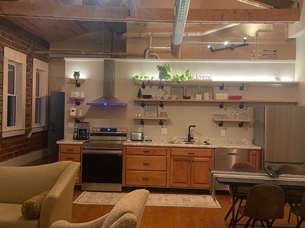 211 E Water St #3