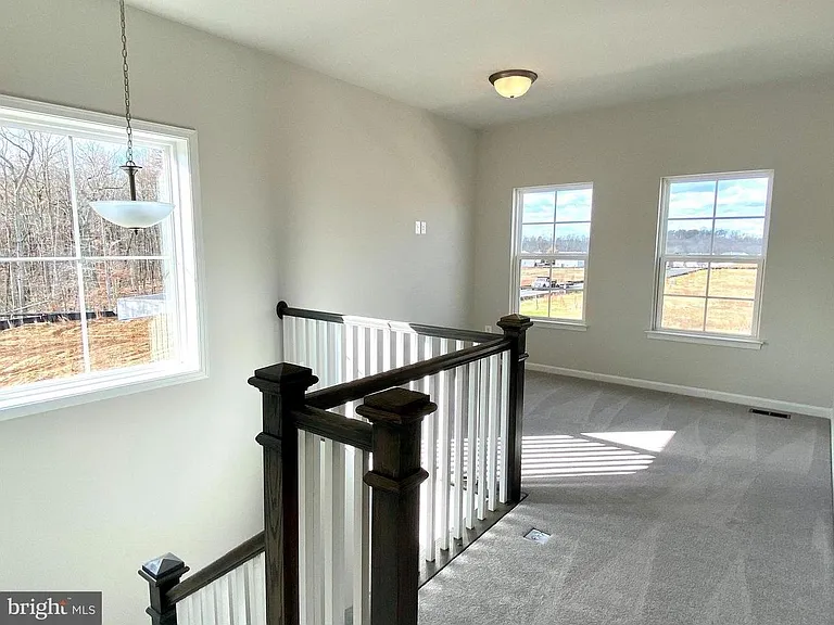 18250 Thunderbolt Rd — Photo 11