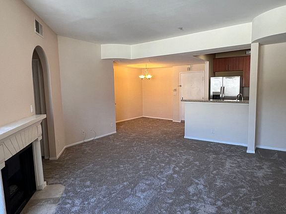 3rd image of 620 S Gramercy Pl APT 334