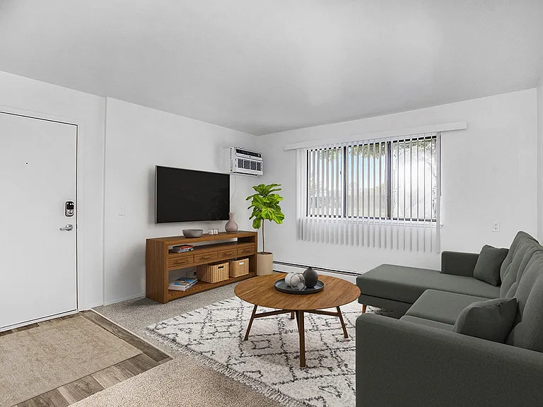Brookside Apartments — Photo 6